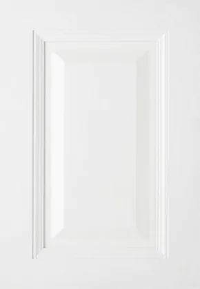 Dream White cabinet door sample