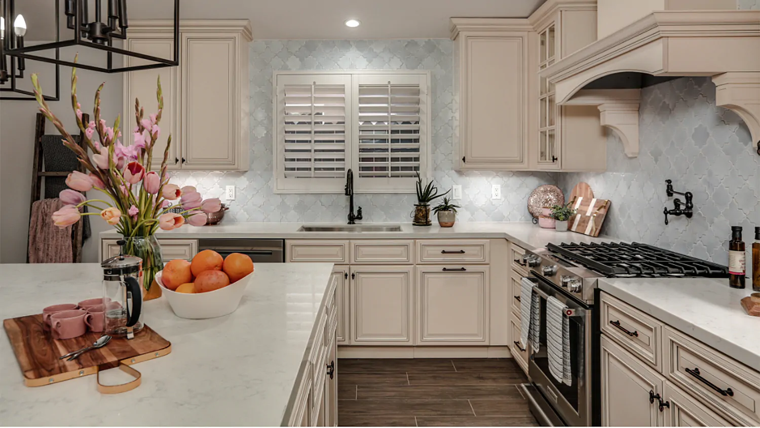 Cumberland Pearl cabinet door kitchen design inspiration for South Florida remodeling