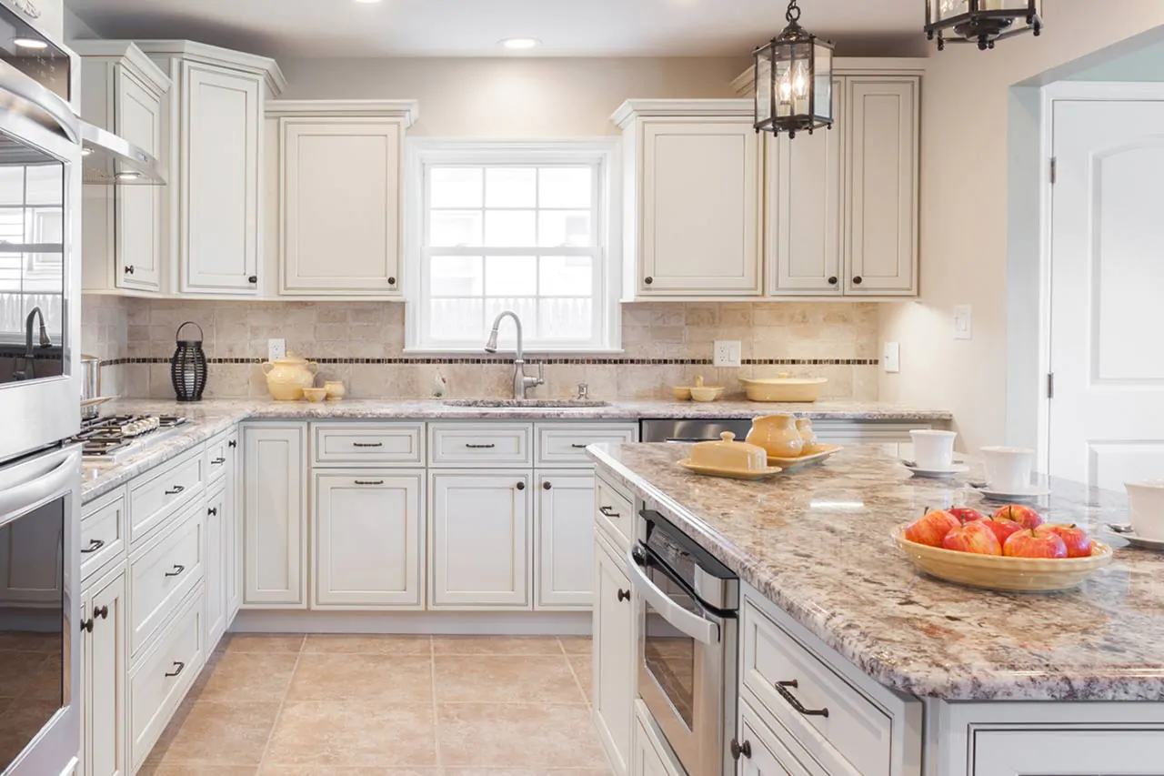 Pearl Glaze cabinet door kitchen design inspiration for South Florida remodeling