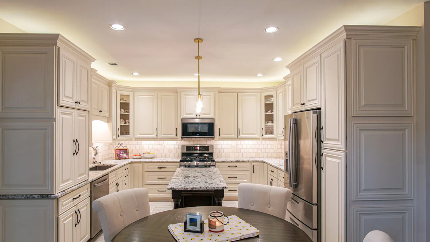 Princeton Off White cabinet door kitchen design inspiration for South Florida remodeling
